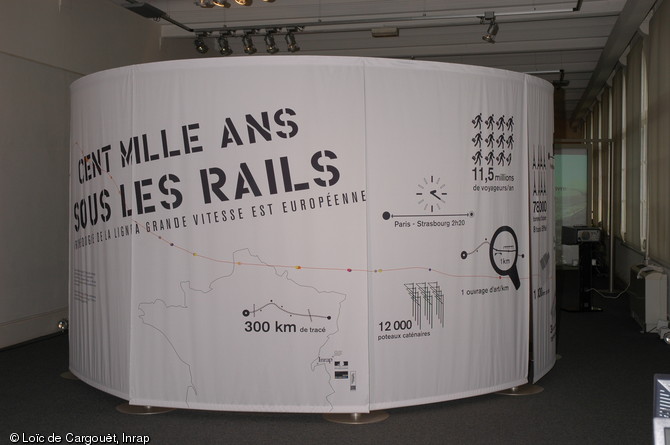   Exposition  Cent mille ans sous les rails. Archéologie de la Ligne à Grande Vitesse Est européenne  au Musée des beaux arts et d'archéologie de Chalons-en-Champagne.    