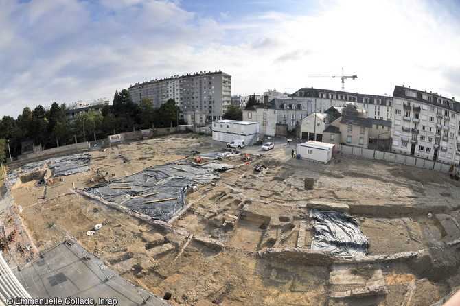 Vue générale de la fouille du quartier gallo-romain de l'hôtel-dieu à Rennes (Ille-et-Vilaine)qui s'étend sur une surface de 7500 m2, 2016 