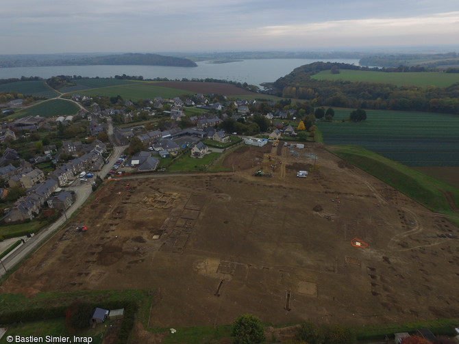 La villa de Langrolay-sur-Rance (Côtes-d'Armor) bénéficie d'une vue imprenable sur le Fleuve de la Rance ,2016. 