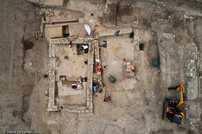 Vue zénithale du bâtiment daté de l'Antiquité tardive daté du VIe siècle de notre ère, découvert à Uzès (Gard), 2017. 