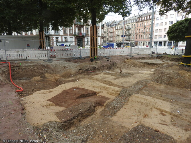 Vue partielle du site de Strasbourg (Bas-Rhin) en cours de décapage.