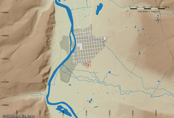 Situation de la fouille sur le plan de la ville antique de Sens (Yonne), capitale des Sénons. 