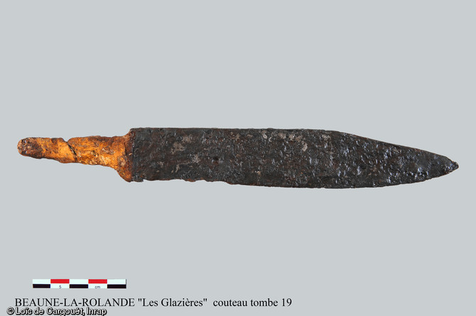 Cuchillo del sitio de Alárcos 670x510_3020_vignette_BEAUNE-LA-ROLANDE-Couteau-tombe-19-LdC-0139