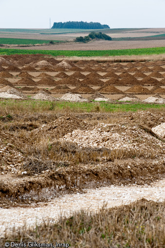 Diagnostic archéologique à Etricourt-Manancourt (Somme) sur le tracé du canal Seine-Nord Europe, 2009.