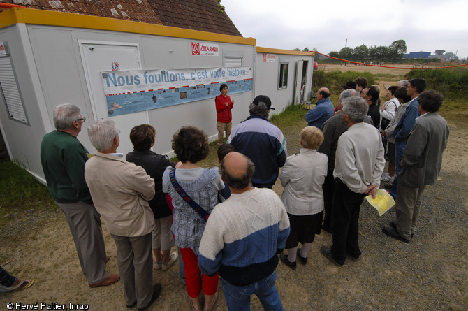 Près de trois mille visiteurs se sont succédé sur le site archéologique de Lannion lors de la journée portes ouvertes le 5 juin 2010.