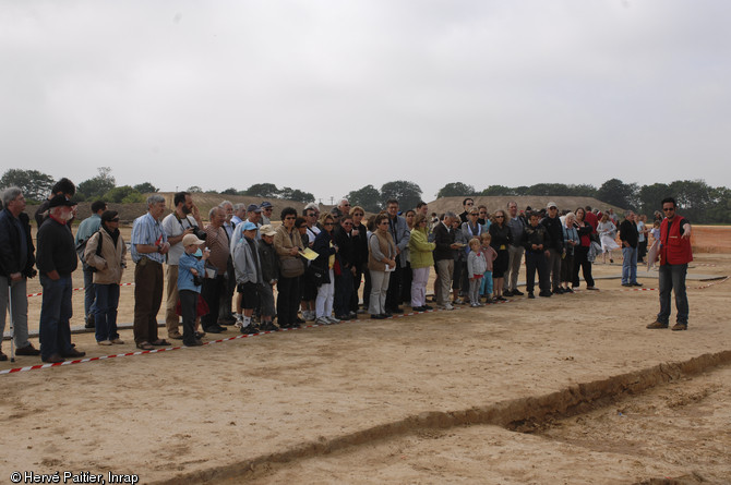 Près de trois mille visiteurs se sont succédé sur le site archéologique de Lannion lors de la journée portes ouvertes le 5 juin 2010.