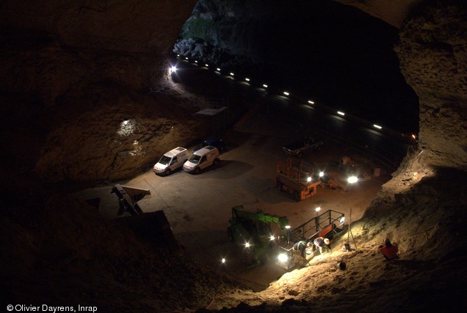 Vue générale du diagnostic archéologique, grotte du Mas d'Azil (Ariège), 2012.