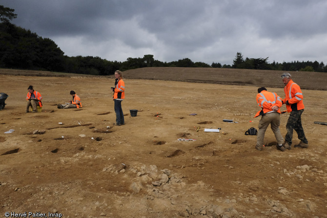 Site de l'âge du Bronze en cours de fouille, vers 1000 avant notre ère, Caudan (Morbihan), 2013.