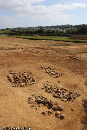 Sépultures de l'âge du Bronze, Kervouyec, Quimper (Finistère), 2011.